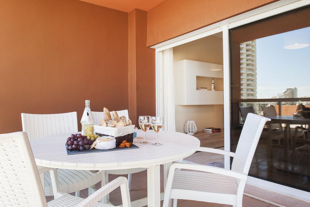 Rocha Blue Sea Apartment Portimão Exteriör bild