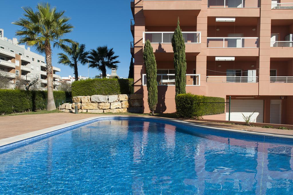 Rocha Blue Sea Apartment Portimão Exteriör bild